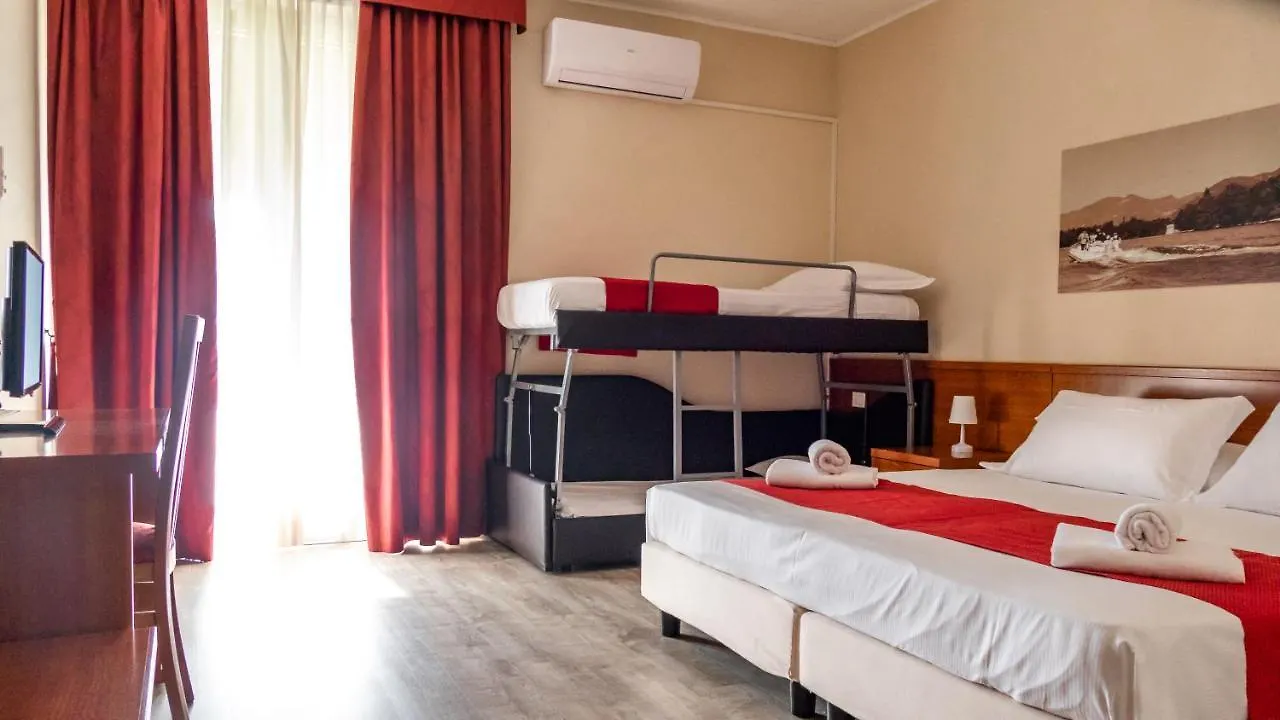 Hotel Venezia Park - Enjoy Holiday Кастельнуово-дель-Гарда
