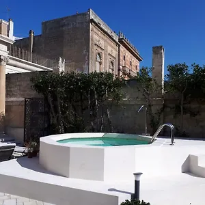 ** Alojamento de Acomodação e Pequeno-almoço Dimora Charleston Parcheggio Privato In Loco Gratis Itália