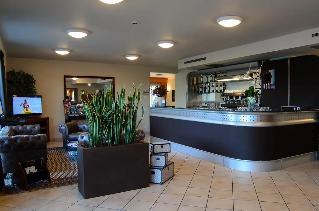 Hotel Venezia Park - Enjoy Holiday Castelnuovo del Garda