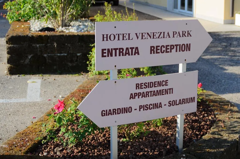 Hotel Venezia Park - Enjoy Holiday Castelnuovo del Garda