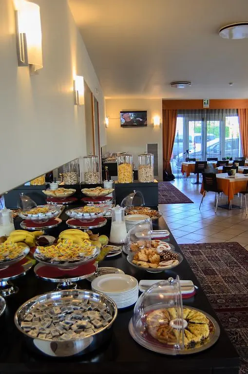Hotel Venezia Park - Enjoy Holiday Castelnuovo del Garda