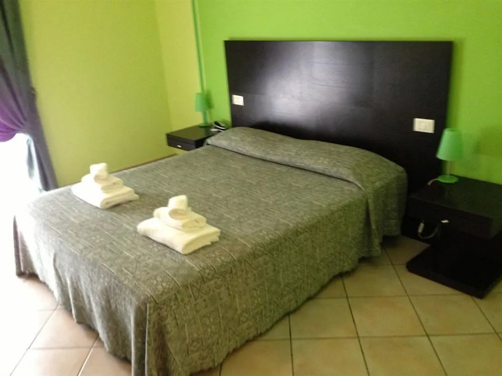 Hotel Venezia Park - Enjoy Holiday Castelnuovo del Garda 3*,  Italy