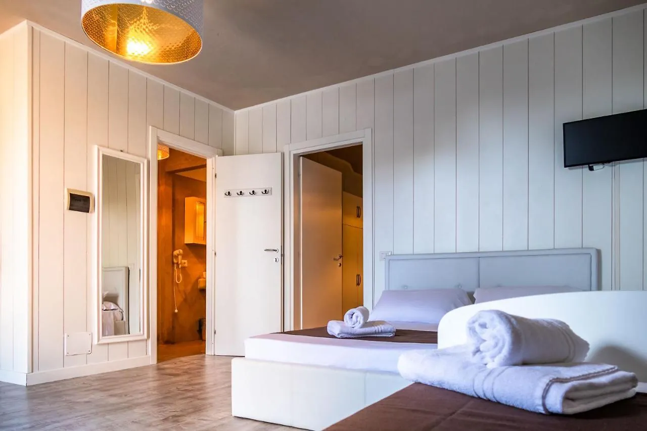 Hotel Venezia Park - Enjoy Holiday Castelnuovo del Garda